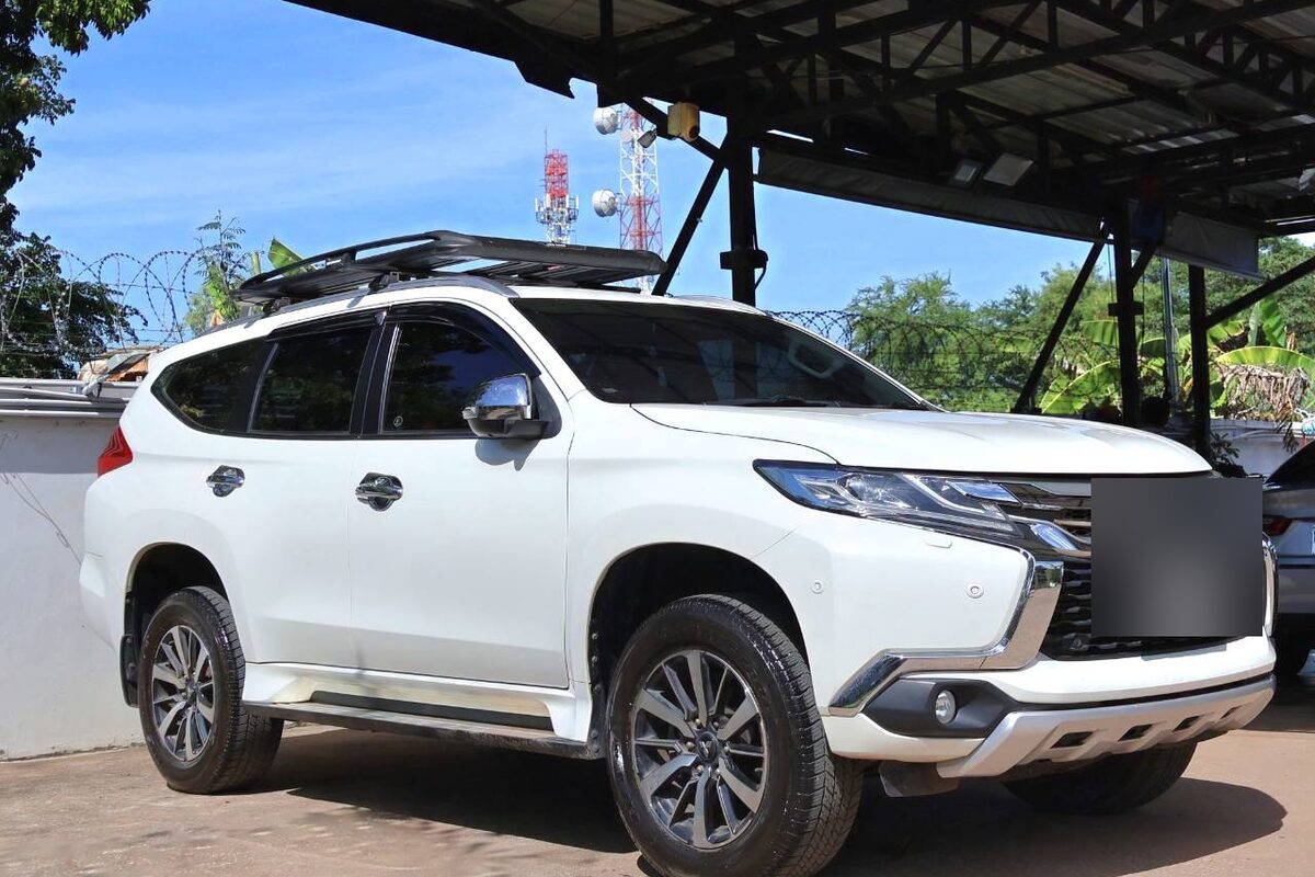 Mitsubishi Pajero Sport รถเช่าอุดรธานี