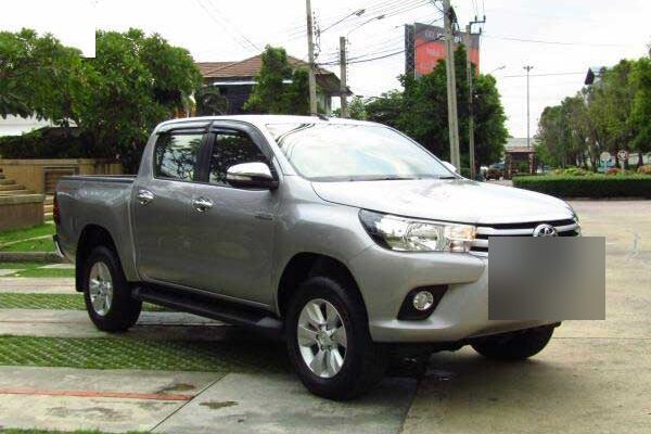 Toyota Hilux Revo รถเช่าอุดรธานี